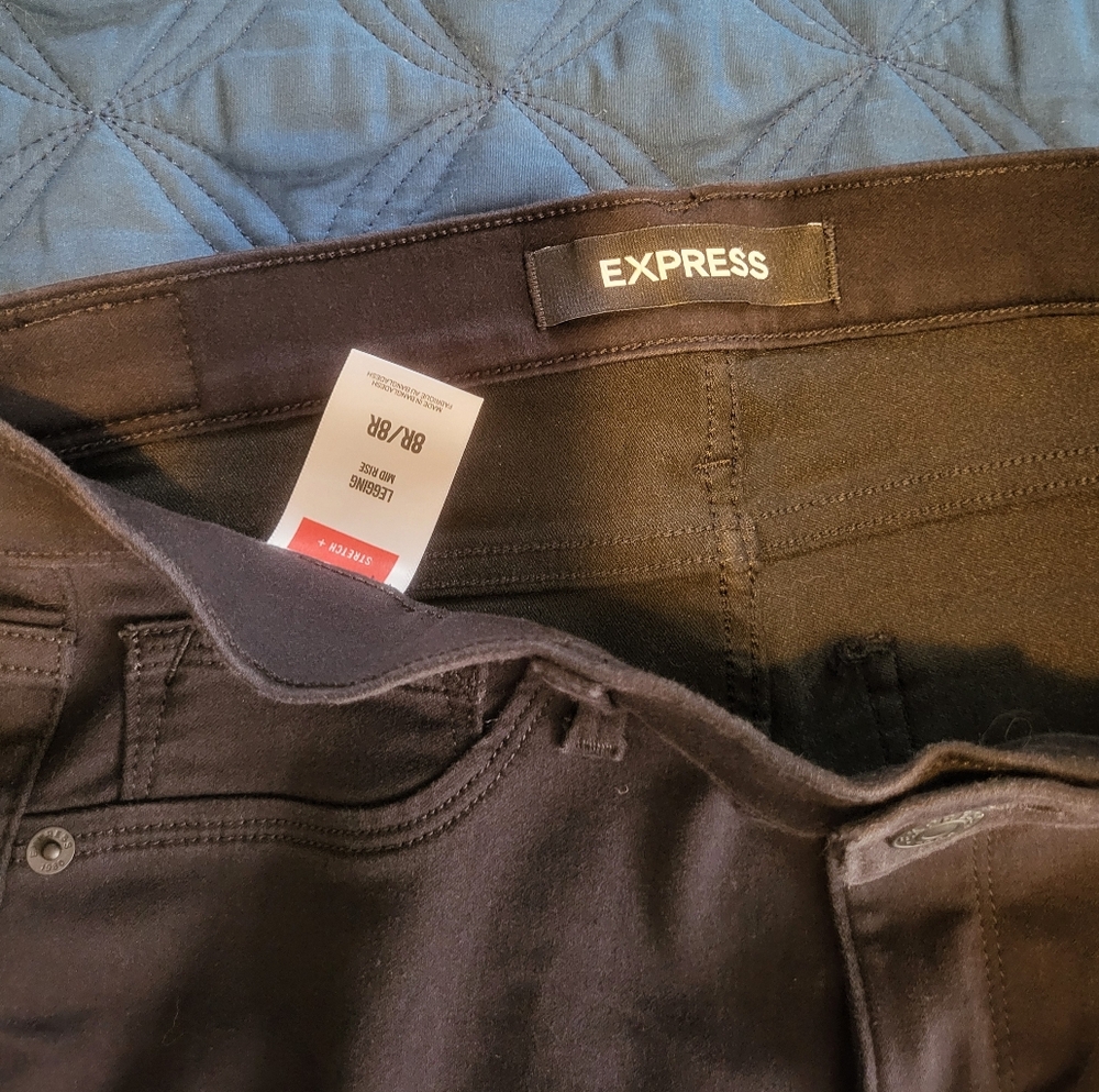 Express Pants - Picture 2 of 4
